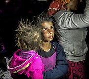 Sirijos kurdų pabėgėliai plūsta į Turkiją.