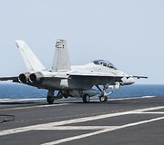 &bdquo;F/A-18F Super Hornet&ldquo;