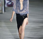 Anthony Vaccarello kolekcijos pristatymas