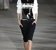 Anthony Vaccarello kolekcijos pristatymas