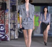 Anthony Vaccarello kolekcijos pristatymas