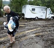 Potvynio padariniai Lamalu le Beno mieste, Prancūzijoje.