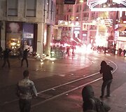 Turkijoje kurdus palaikantys demonstrantai susirėmė su policija