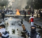 Turkijoje kurdus palaikantys demonstrantai susirėmė su policija