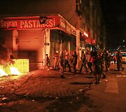 Turkijoje kurdus palaikantys demonstrantai susirėmė su policija