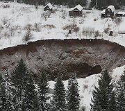 Didžiulė smegduobė Solikamske 