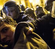 Vengrijos policija sučiupo demonstrantą Budape&scaron;te 
