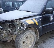 Pasieniečių automobilis, kurį taranavo sprunkantys kontrabandininkai 