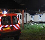 Prancūzijoje ant pastato nukrito karinis lėktuvas 