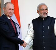 Rusijos prezidentas Vladimiras Putinas ir Indijos premjeras Narendra Modi 