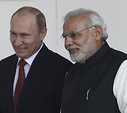 Rusijos prezidentas Vladimiras Putinas ir Indijos premjeras Narendra Modi 