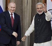 Rusijos prezidentas Vladimiras Putinas ir Indijos premjeras Narendra Modi 