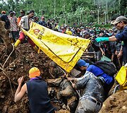 Žemės nuo&scaron;liauža Indonezijoje 