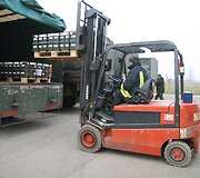 Lapkričio pabaigoje Lietuvos kariuomenės arsenalą Linkaičiuose pasiekė jau trečioji  2014 m. Lietuvos  pagamintų automatiniam &scaron;autuvui G36 skirtų 5,56x45 mm &scaron;ovinių partija.