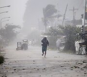 Taifūnas Hagupit pasiekė Filipinus 