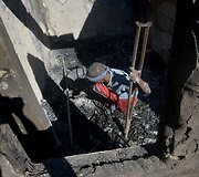 Filipinuose per gaisrą sudegė daugiau kaip 200 namų.