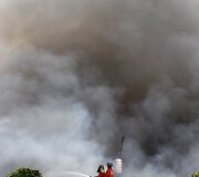 Filipinuose per gaisrą sudegė daugiau kaip 200 namų.