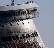 I&scaron;degęs &bdquo;Norman Atlantic&ldquo; keltas