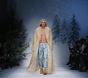 &bdquo;Moschino&ldquo; kolekcijos pristatymas 