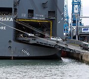 I&scaron; laivo &bdquo;Hoegh Osaka&ldquo; i&scaron;varomi automobiliai