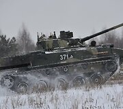 Rusijos pėstininkų kovos ma&scaron;ina &bdquo;BMD-4 Bakhcha&ldquo;