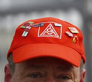&bdquo;Mercedes Benz&ldquo; ir &bdquo;IG Metall&ldquo; darbuotojų streikas