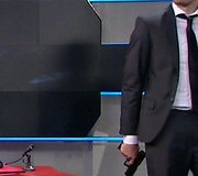 Ginkluotas vyras &bdquo;NOS&ldquo; televizijoje 