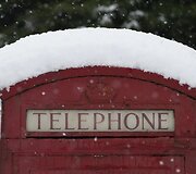 Sniegas telefono būdelės 