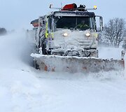 Ispanijos &scaron;iaurėje nuo kelių valomas sniegas