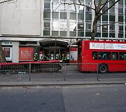 Dviauk&scaron;čio autobuso avarija Londone 
