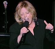 Lesley Gore (2008 m.)