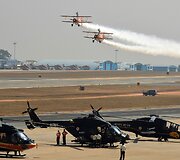 &bdquo;Breitling Wingwalkers&ldquo; pasirodymas