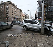 Avarija Kęstučio ir Maironio g. sankryžoje, Kaune.