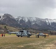 Prancūzijos gelbėtojai netoli vietos, kur sudužo oro skrydžių bendrovės &bdquo;Germanwings&ldquo; lėktuvas &bdquo;Airbus A320&ldquo;