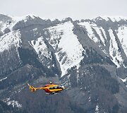 Prancūzijos gelbėtojai netoli vietos, kur sudužo oro skrydžių bendrovės &bdquo;Germanwings&ldquo; lėktuvas &bdquo;Airbus A320&ldquo;