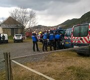 Prancūzijos gelbėtojai netoli vietos, kur sudužo oro skrydžių bendrovės &bdquo;Germanwings&ldquo; lėktuvas &bdquo;Airbus A320&ldquo;