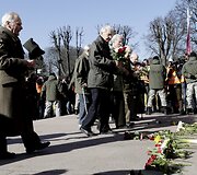 Eitynės Rygoje, skirtos pagerbti Antrojo pasaulinio karo Latvijos karius