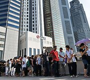 Singapūro gyventojai atidavė paskutinę pagarbą Lee Kuan Yew