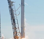 &bdquo;SpaceX&ldquo; raketos pakilimas