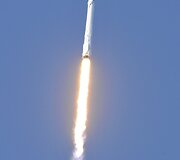 &bdquo;SpaceX&ldquo; raketos pakilimas