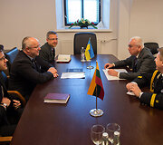 Juozas Olekas ir Ukrainos ambasadorius Lietuvoje Valerijus Žovtenka