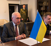 Kra&scaron;to apsaugos ministerijoje apsilankė Ukrainos ambasadorius Lietuvoje Valerijus Žovtenka