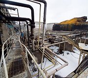 Sprogimo ir gaisro padariniai chemijos gamykloje, Kinijoje.