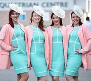 &bdquo;Aintree&ldquo; festivalio publika