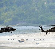 &bdquo;UH-60 Black Hawk&ldquo; sraigtasparniai