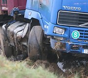 Sunkvežimio i&scaron;kėlimo darbai