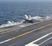 Naikintuvas &bdquo;F/A-18E Super Hornet&ldquo;