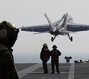 Naikintuvas &bdquo;F/A-18E Super Hornet&ldquo;