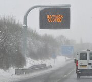 Netoli Gatviko oro uosto