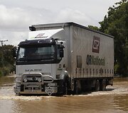 Sunkvežimio vairuotojas nebijo potvynio